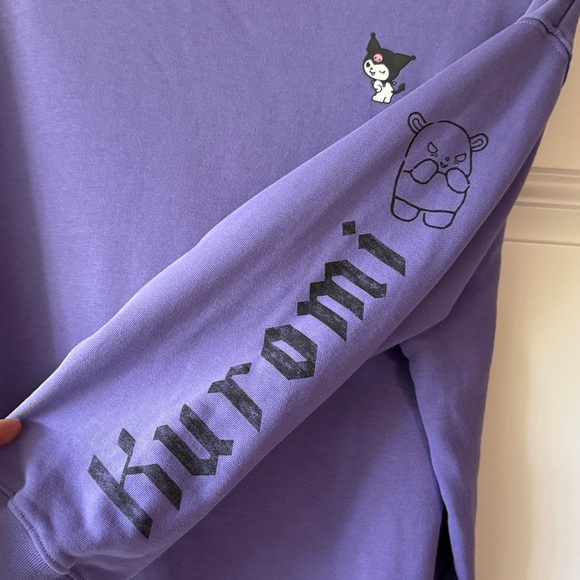 Uniqlo X Sanrio Kuromi Purple Sweatshirt - Picture 4 of 8